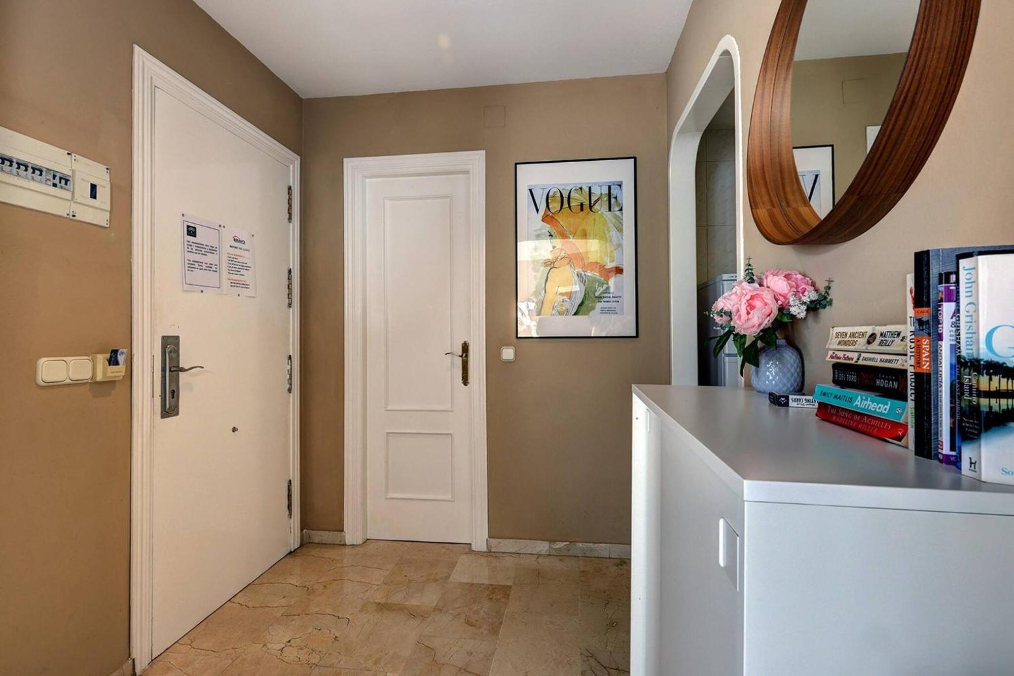 053 - Two Bed Mijas Golf Apartment In Popular Matchroom Golf Club Fuengirola Bagian luar foto