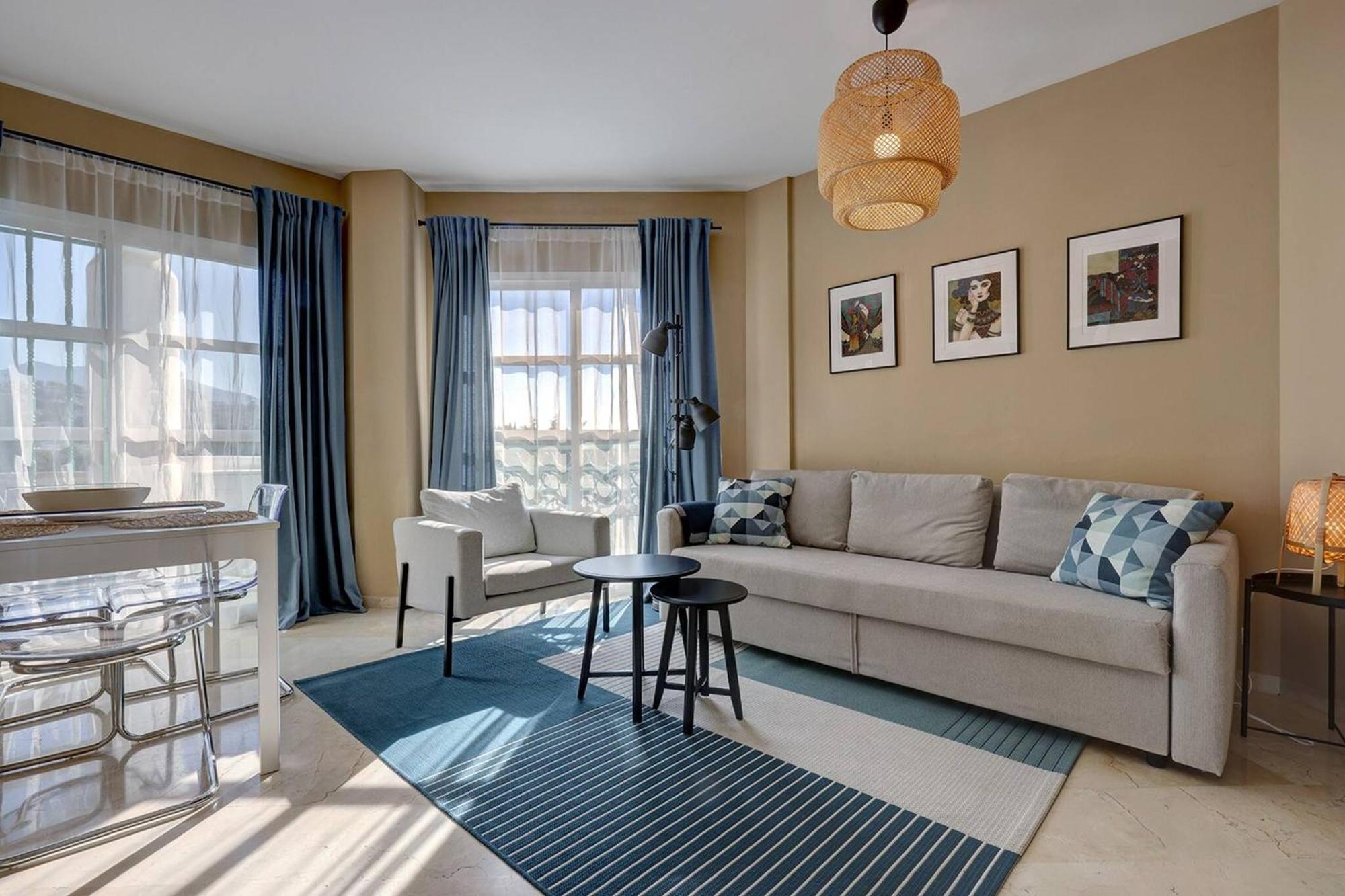 053 - Two Bed Mijas Golf Apartment In Popular Matchroom Golf Club Fuengirola Bagian luar foto