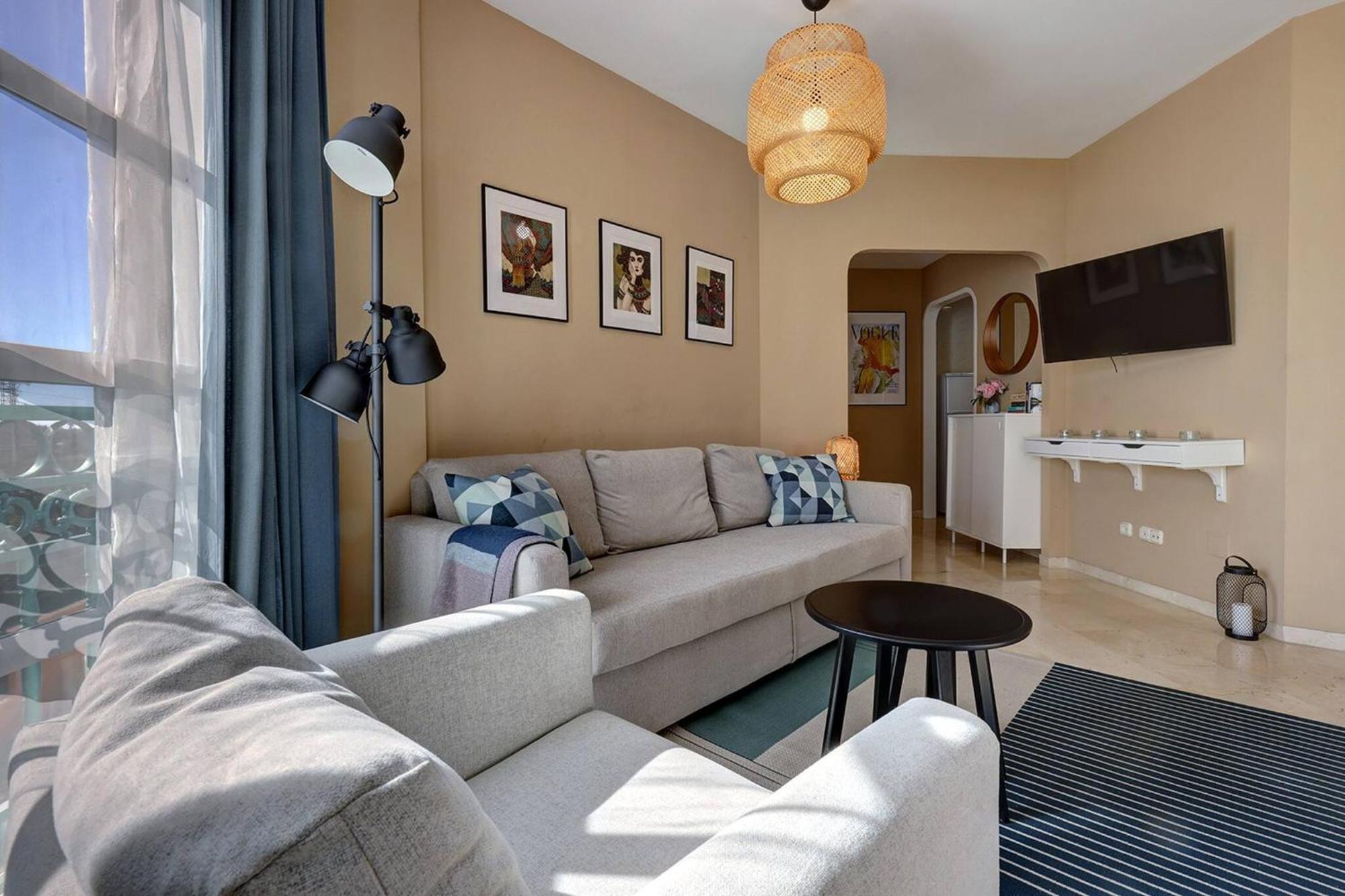 053 - Two Bed Mijas Golf Apartment In Popular Matchroom Golf Club Fuengirola Bagian luar foto