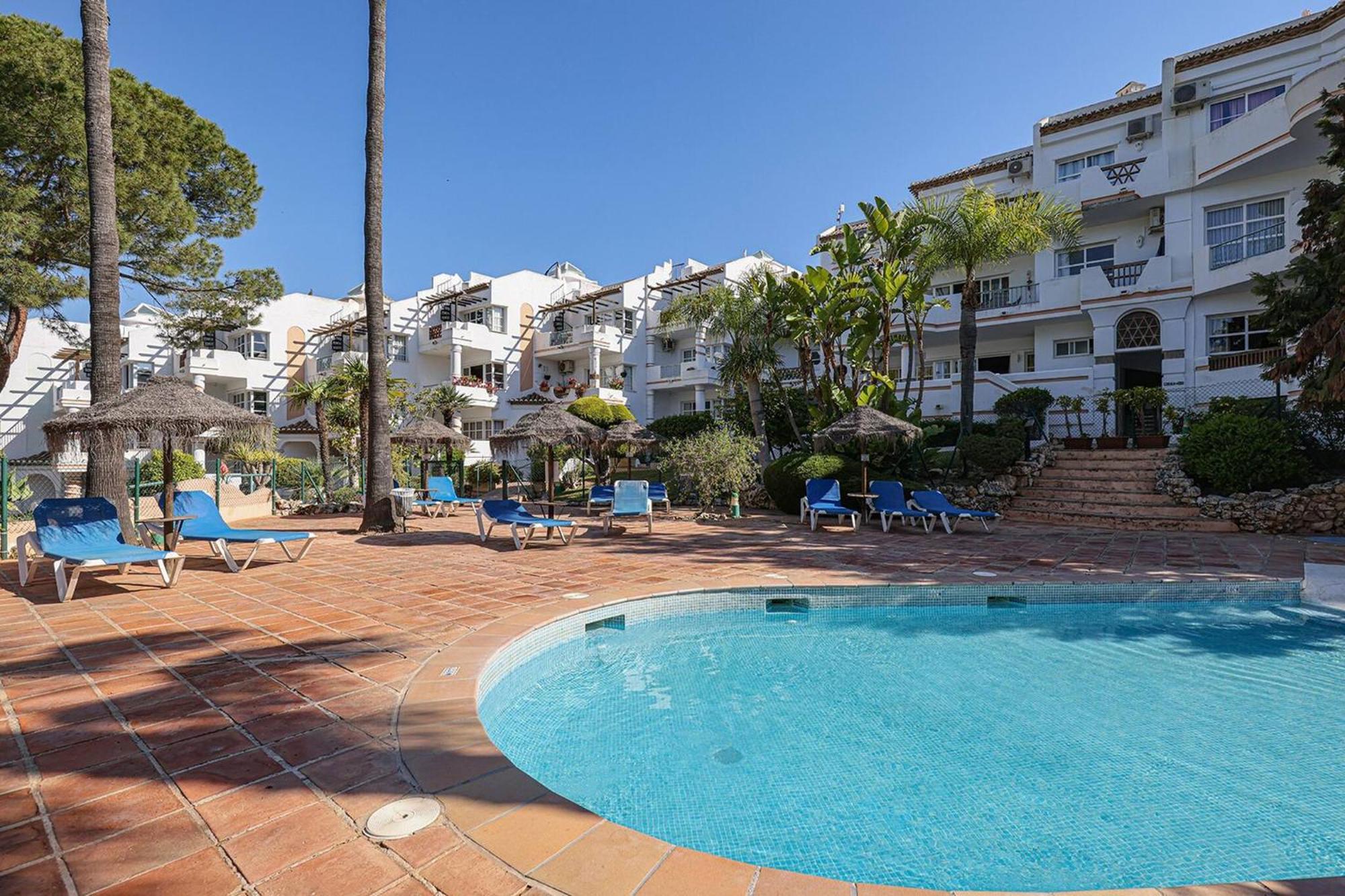 053 - Two Bed Mijas Golf Apartment In Popular Matchroom Golf Club Fuengirola Bagian luar foto